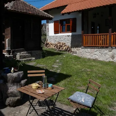 Kuca Pod Rudnikom Trudelj