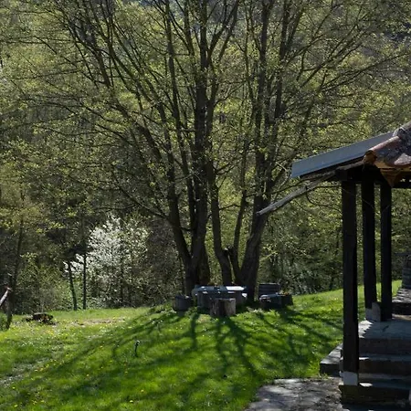 Kuca Pod Rudnikom Holiday home Trudelj