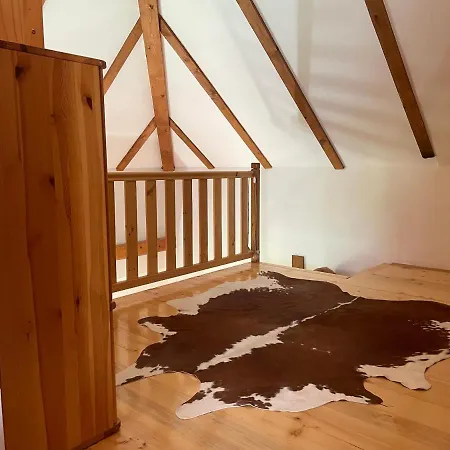 Kuca Pod Rudnikom * Trudelj