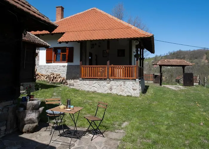 Kuca Pod Rudnikom Trudelj