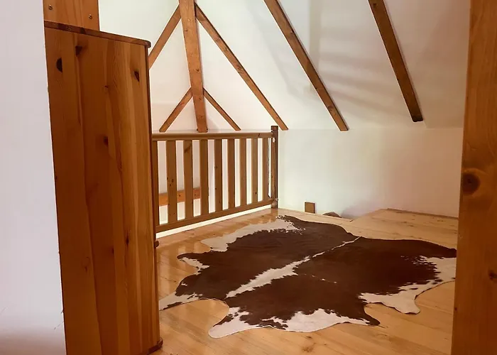 Kuca Pod Rudnikom * Trudelj